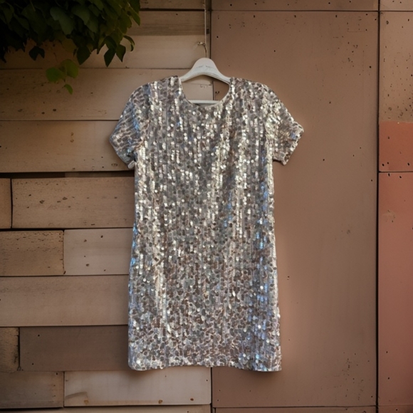 Lulu's Blush Pink Gold Short Sleeve Sequens Shift Dress Size Medium - Picture 4 of 7